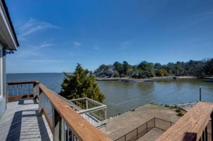 5550 - Lighthouse Pointe - image 3