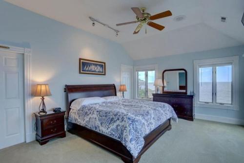 5550 - Lighthouse Pointe - image 4