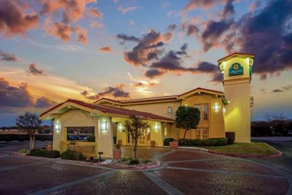 La Quinta Inn by Wyndham Killeen - Fort Hood - image 4