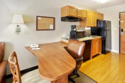 Candlewood Suites Killeen - image 3