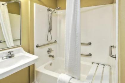 Candlewood Suites Killeen - image 4