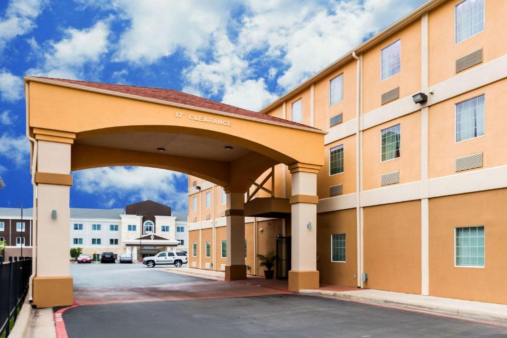 Quality Inn Killeen Forthood - main image