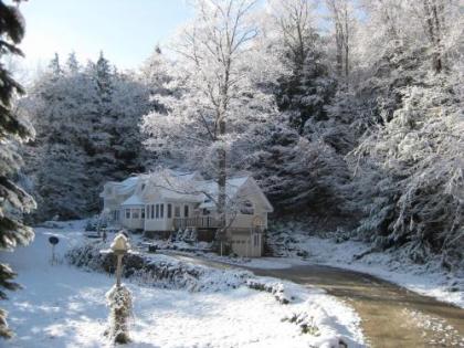 mountain Valley Retreat