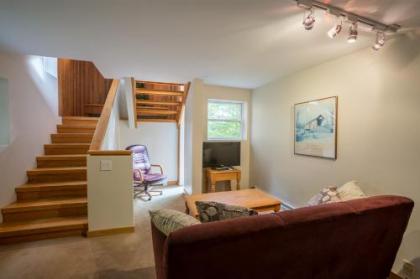 Winterberry Townhouse #4 - image 3