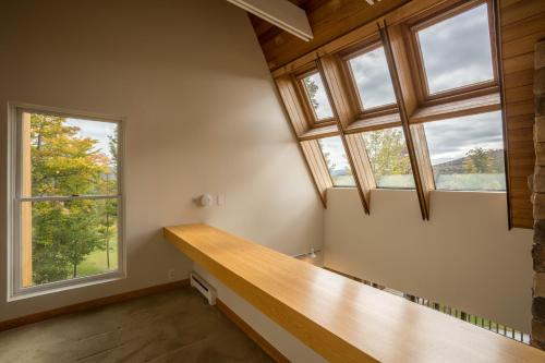 Winterberry Townhouse #4 - image 4