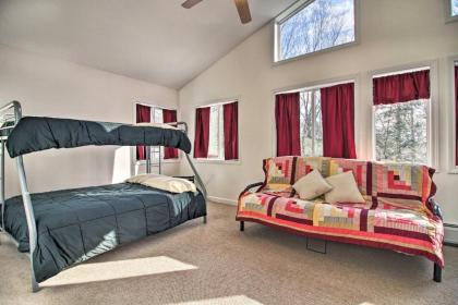 Stylish Killington Retreat - 3 Miles to Skiing! - image 11