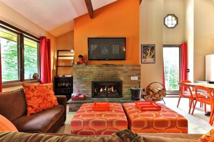 Champagne Chalet - Killington Ski House by Killington Vacation Rentals - image 11