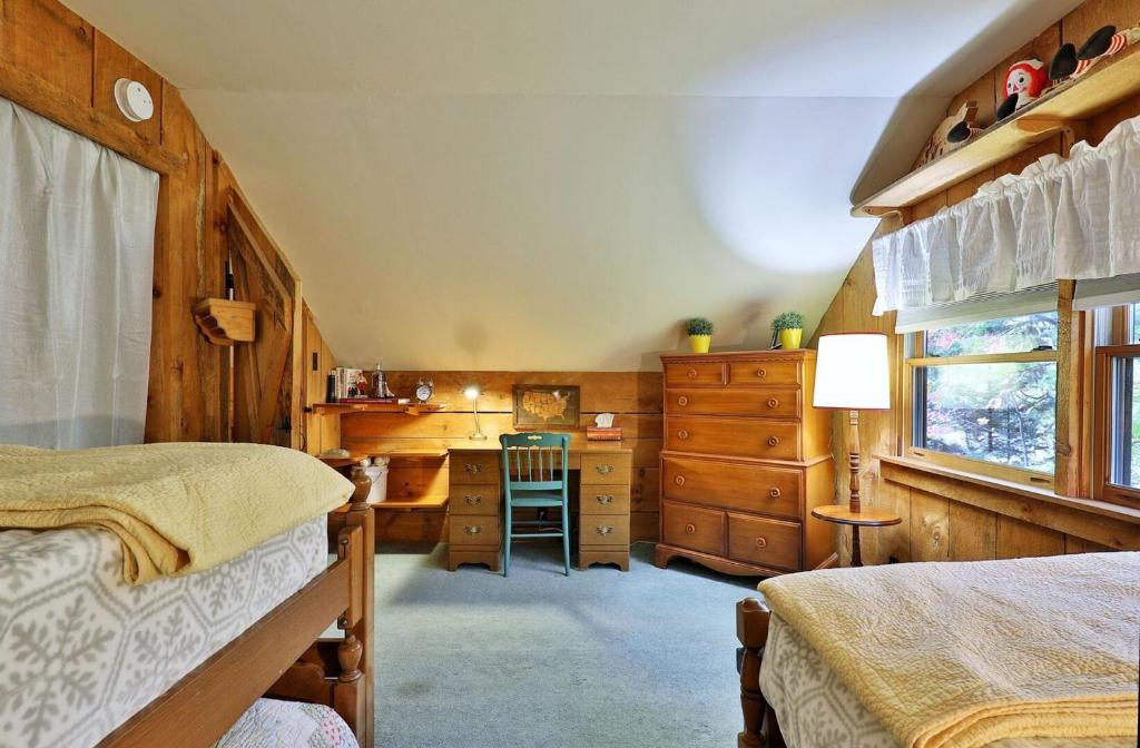 The Zack Family Cabin by Killington Vacation Rentals - image 7