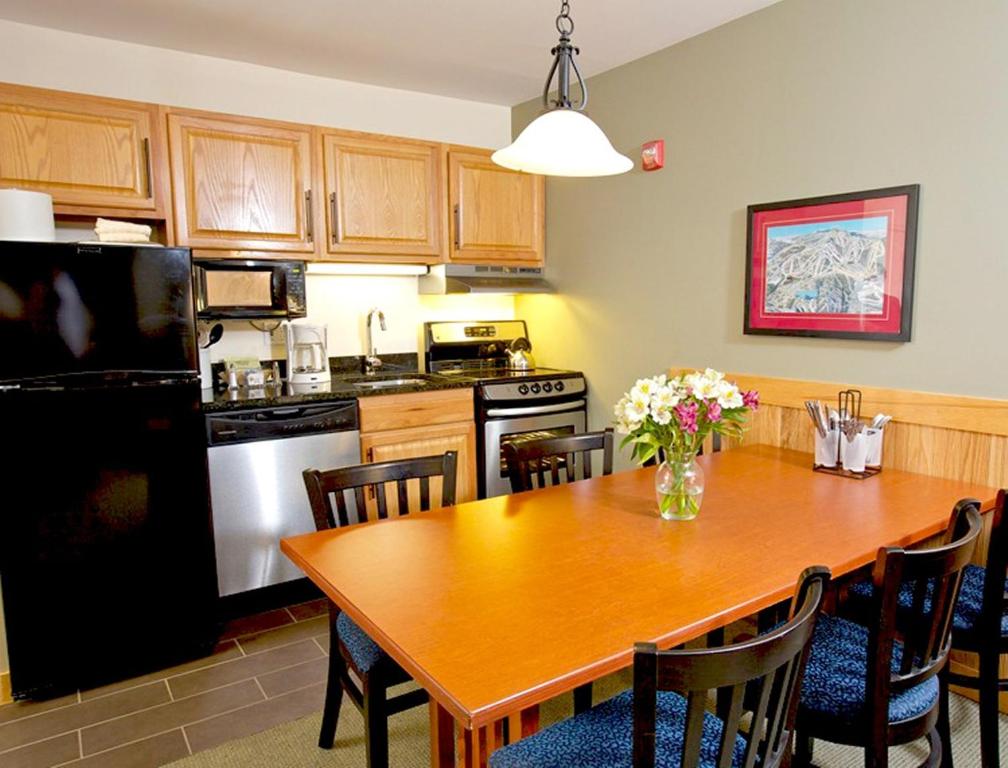 Large Comfortable Condos at World Renowned Killington Mountain - image 6