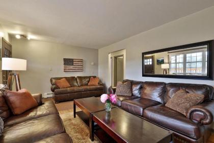 Bigelow Chalet by Killington Vacation Rentals - image 12