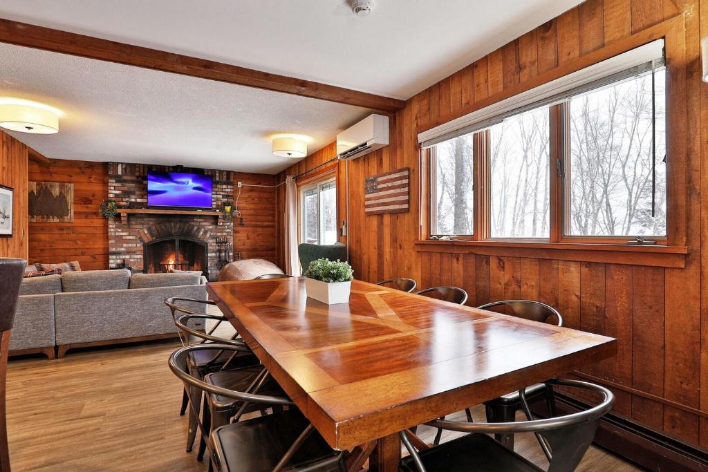 Killington Vista Home by Killington Vacation Rentals - image 4