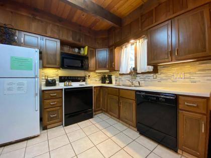 Hemlock Ridge 2B by Killington Vacation Rentals - image 12