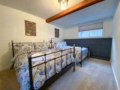 Blue Square - Right Unit by Killington Vacation Rentals - image 4