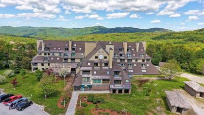 Mountain Green Resort by Killington VR- 1 Bedrooms - image 2