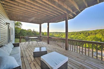 Lakefront Kimberling City Home with Game Room and Dock - image 8