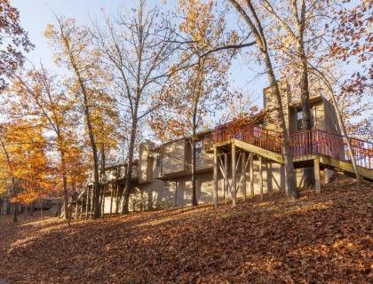 Beautiful Resort Condos in the Heart of the Ozarks - image 6