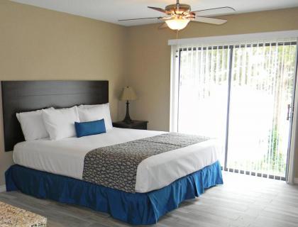 Beautiful Vacation Condos Situated at Table Rock Lake - image 5