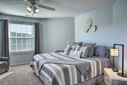 Condo in Lakefront Resort with Boat Launch and Pool! - image 14