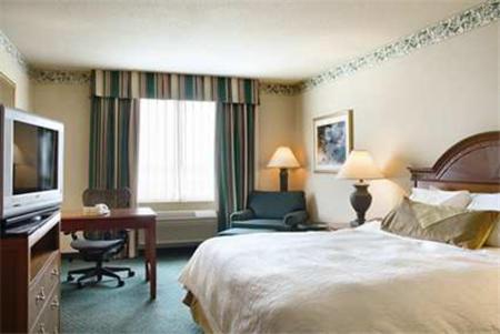 Hilton Garden Inn Appleton/Kimberly - image 3