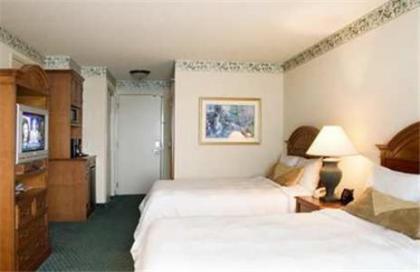 Hilton Garden Inn Appleton/Kimberly - image 4