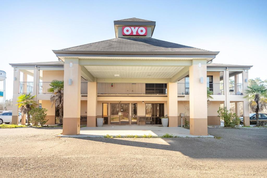 OYO Hotel Kinder - main image