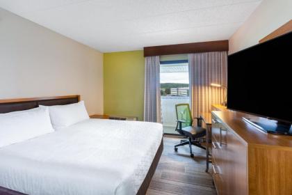 Holiday Inn Express Hotel & Suites King of Prussia an IHG Hotel - image 19