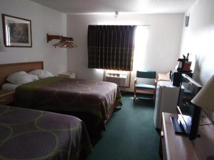 Amerihost Inn & Suites - image 15