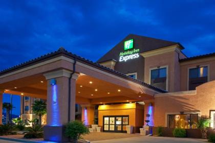 Holiday Inn Express Kingman an IHG Hotel - image 20