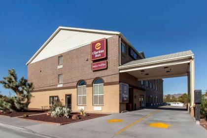 Clarion Inn Kingman I-40 Route 66 - image 9