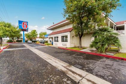 motel 6 Kingman AZ   Route 66 East Kingman Arizona