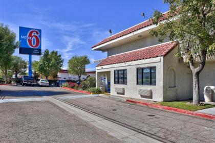 Motel 6-Kingman AZ - Route 66 East - image 3