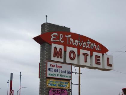 El trovatore motel