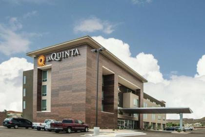 La Quinta by Wyndham Kingman - image 1