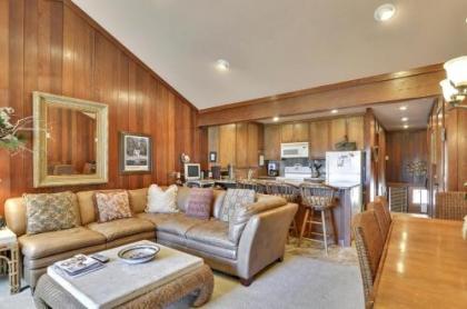 Brockway Shores Charmer by Tahoe Truckee Vacation Properties - image 2