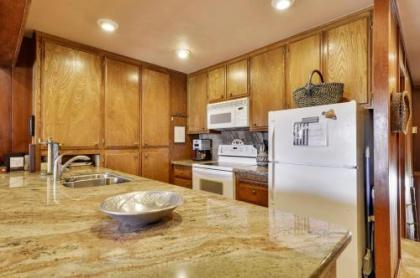 Brockway Shores Charmer by Tahoe Truckee Vacation Properties - image 4