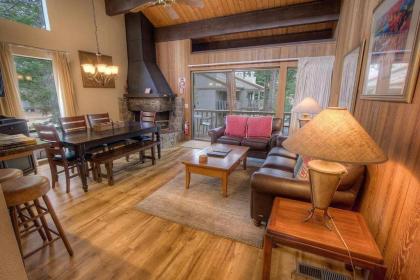 Kingswood Cornerview by Lake Tahoe Accommodations - image 13