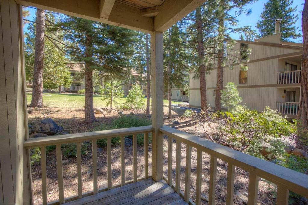 Kingswood Cornerview by Lake Tahoe Accommodations - image 7