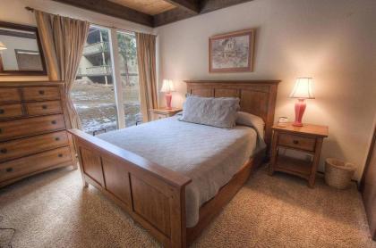 Kingswood Cornerview by Lake Tahoe Accommodations - image 8