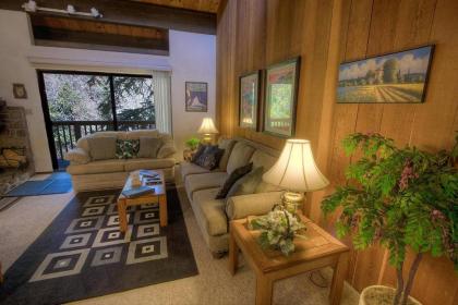 Forest View Townhouse by Lake Tahoe Accommodations - image 15