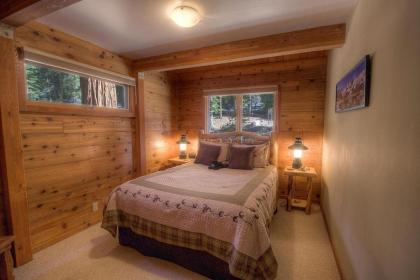 The Bass Chalet by Lake Tahoe Accommodations - image 8