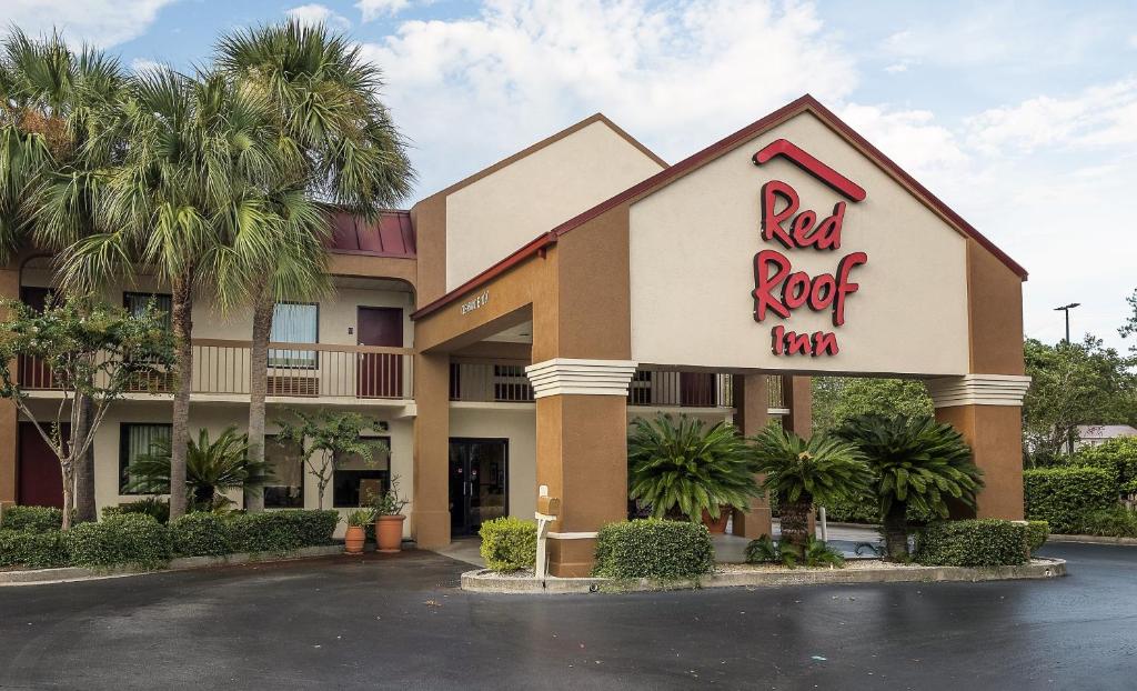 Red Roof Inn Kingsland - main image