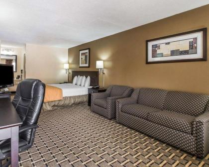 Quality Inn Kingsland - image 7