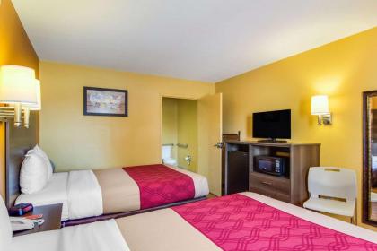 Econo Lodge Cumberland - image 9