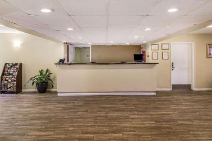 Suburban Extended Stay Hotel - image 9