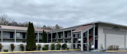 Travel Inn Kingsport - image 1