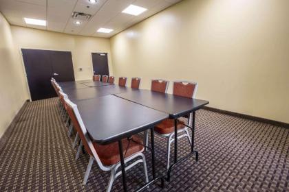 Comfort Suites Kingsport - image 15