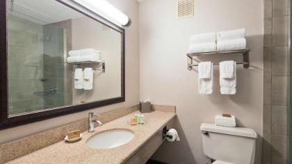 Best Western Plus Kingston Hotel and Conference Center - image 16