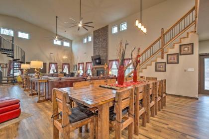 Spacious Kingston Home with Porch-Walk to Lake Texoma - image 3