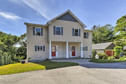 South Kingstown Home   Located on URI Campus Rhode Island