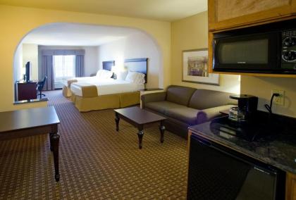 Holiday Inn Express Hotel and Suites Kingsville an IHG Hotel - image 14